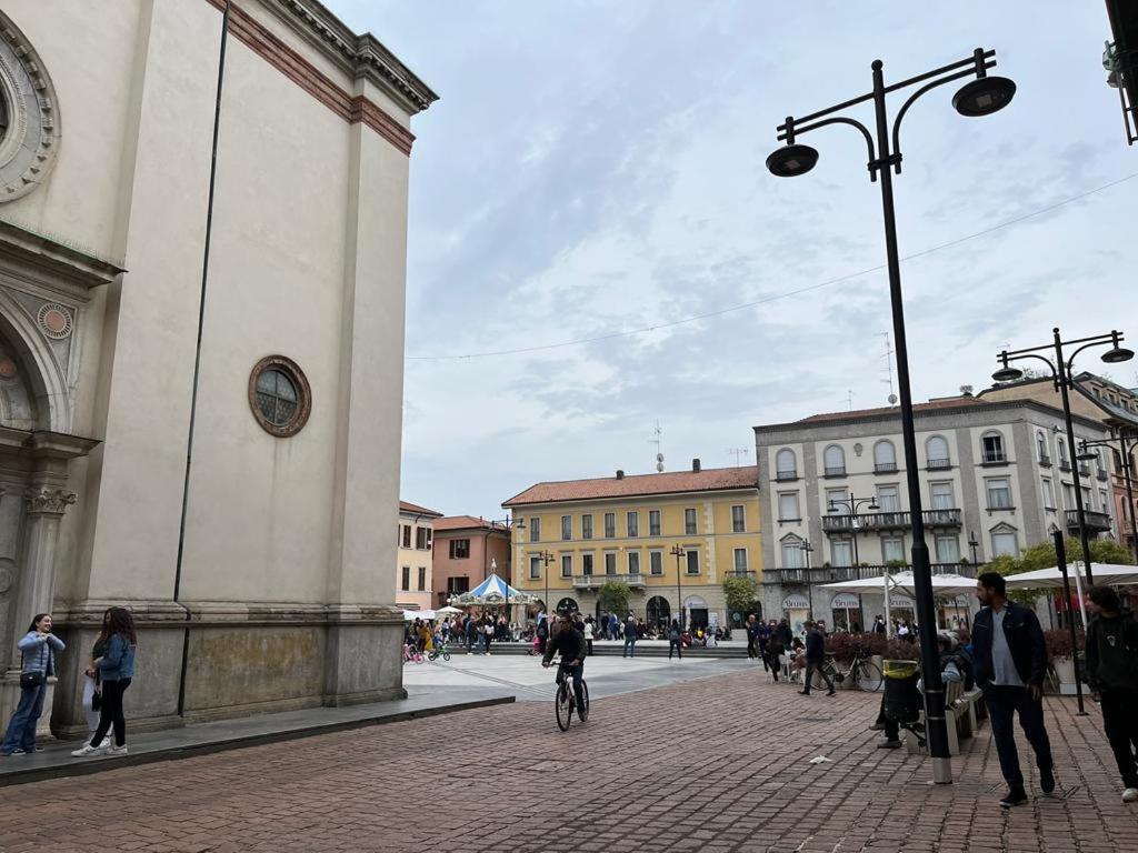 Loft Matteotti - Studio In Centro Busto Arsizio Eksteriør bilde